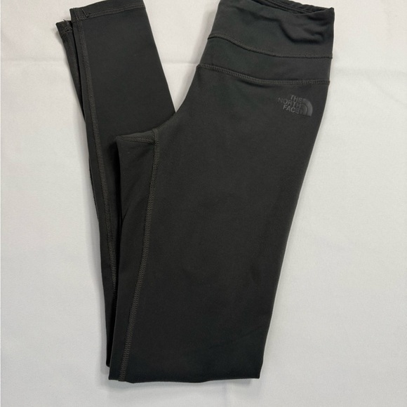 The North Face Black Leggings Athletic Stretchy Design - Picture 1 of 5